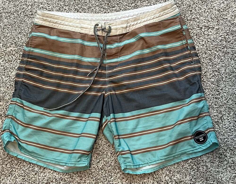 Billabong Striped Board Shorts Size 34